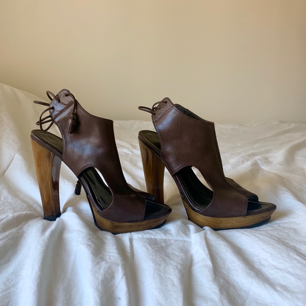 Armand Basi Heels